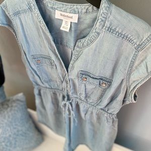 Motherhood Maternity Chambray Button Front Top